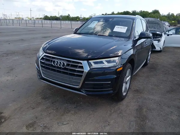 WA1BNAFY1J2060365 2018 AUDI Q5 - Image 2