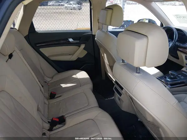 WA1BNAFY1J2060365 2018 AUDI Q5 - Image 8