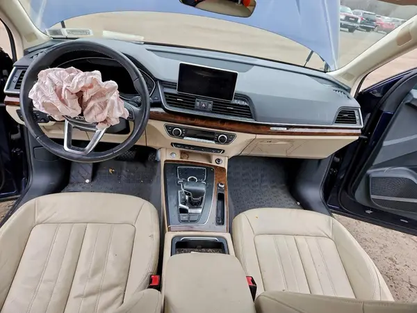 WA1BNAFY1J2064108 2018 AUDI Q5 - Image 8