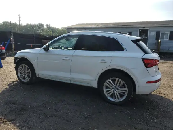 WA1BNAFY1J2066585 2018 AUDI Q5 - Image 2