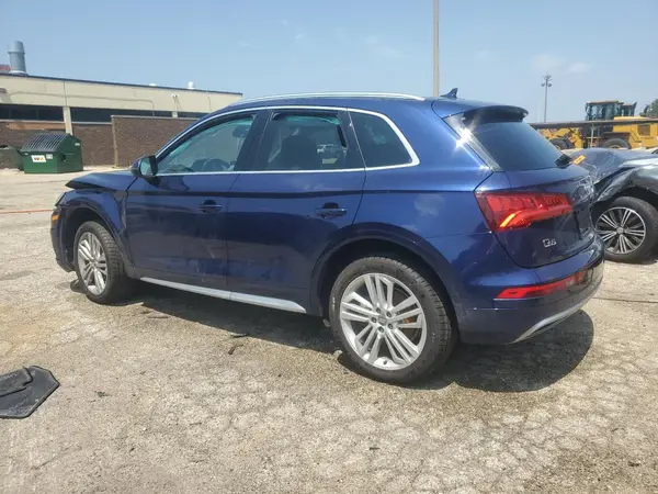 WA1BNAFY1J2069048 2018 AUDI Q5 - Image 2