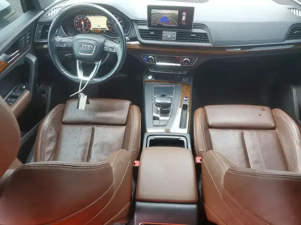 WA1BNAFY1J2078042 2018 AUDI Q5 - Image 8