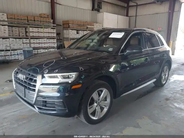 WA1BNAFY1J2082091 2018 AUDI Q5 - Image 2