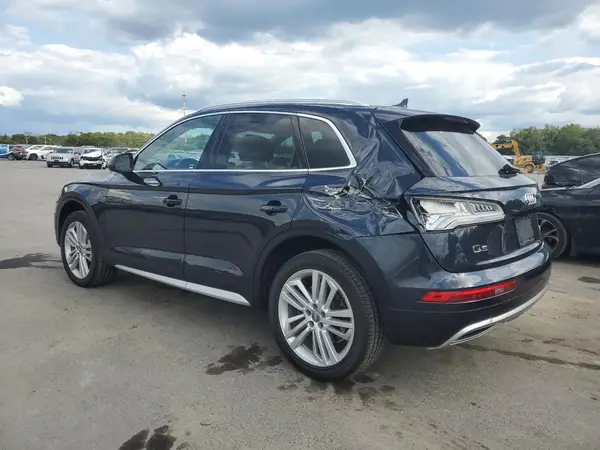 WA1BNAFY1J2094581 2018 AUDI Q5 - Image 2