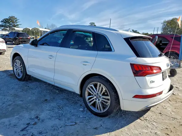 WA1BNAFY1J2096864 2018 AUDI Q5 - Image 2