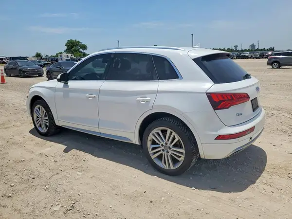 WA1BNAFY1J2098937 2018 AUDI Q5 - Image 2