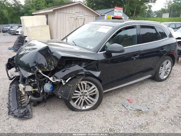 WA1BNAFY1J2099697 2018 AUDI Q5 - Image 2