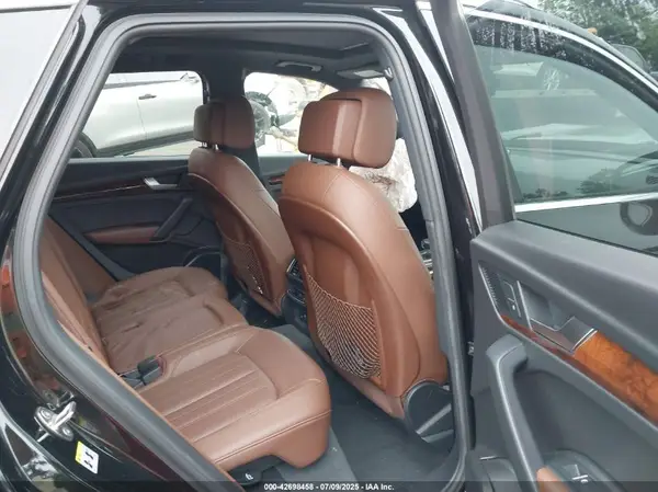 WA1BNAFY1J2099697 2018 AUDI Q5 - Image 8