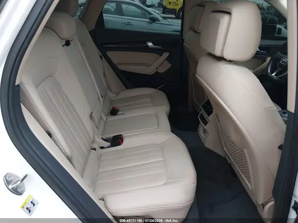 WA1BNAFY1J2102498 2018 AUDI Q5 - Image 8