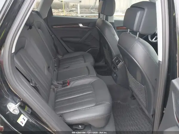 WA1BNAFY1J2109287 2018 AUDI Q5 - Image 8