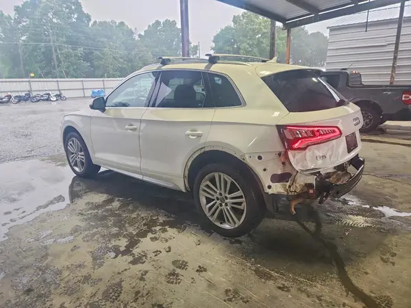 WA1BNAFY1J2133296 2018 AUDI Q5 - Image 2