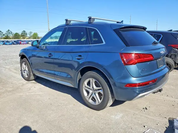 WA1BNAFY1J2135999 2018 AUDI Q5 - Image 2