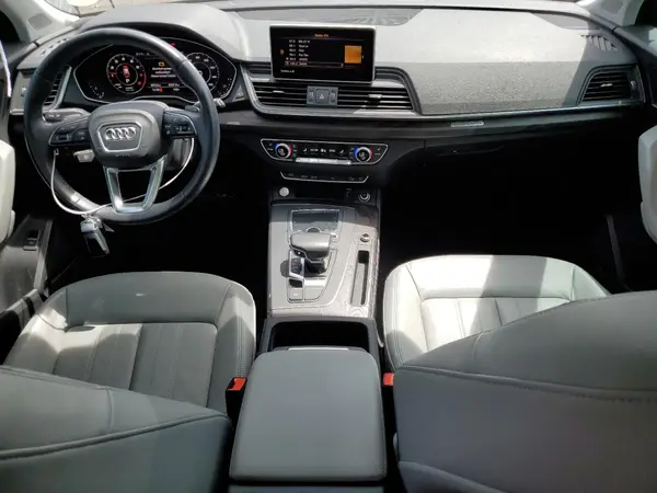 WA1BNAFY1J2141690 2018 AUDI Q5 - Image 8