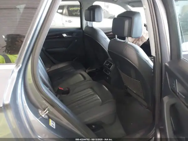 WA1BNAFY1J2184281 2018 AUDI Q5 - Image 8