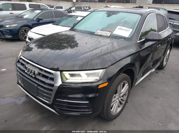 WA1BNAFY1J2192090 2018 AUDI Q5 - Image 2