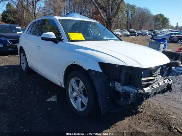WA1BNAFY1J2193269 2018 AUDI Q5 - Image 1