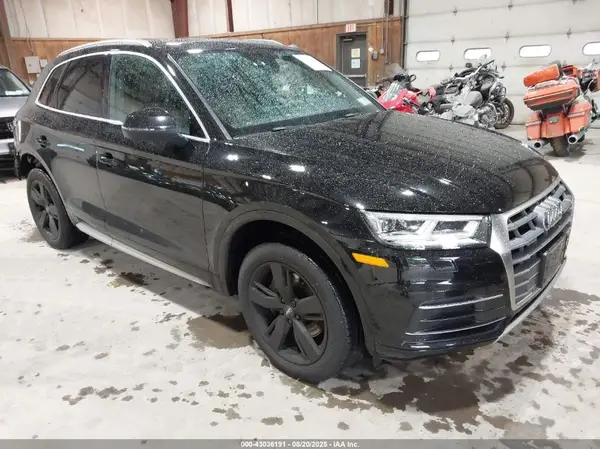 WA1BNAFY1J2197516 2018 AUDI Q5 - Image 1