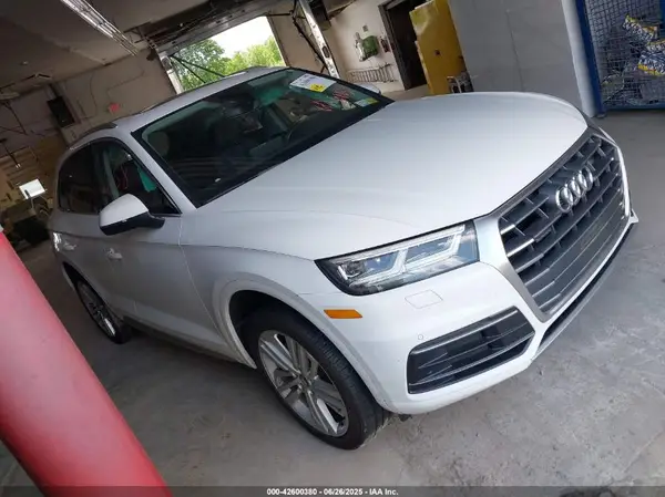 WA1BNAFY1J2207395 2018 AUDI Q5 - Image 1