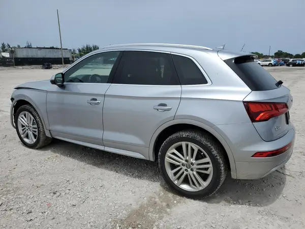 WA1BNAFY1J2223421 2018 AUDI Q5 - Image 2
