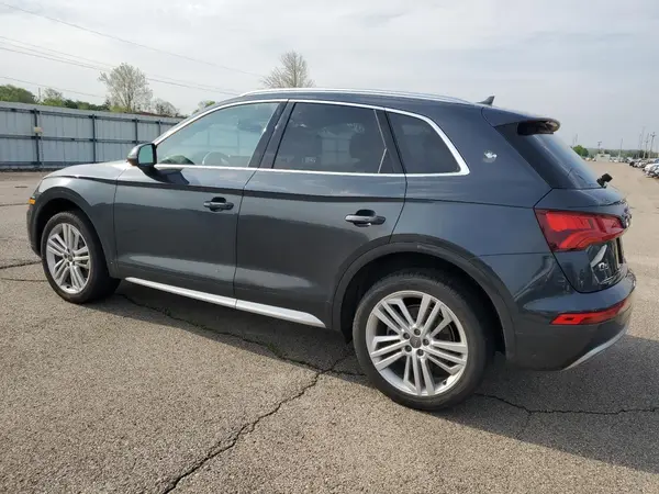 WA1BNAFY1J2230238 2018 AUDI Q5 - Image 2
