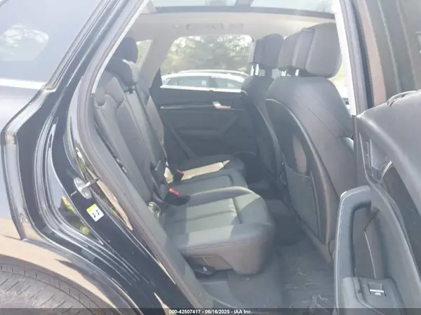 WA1BNAFY1J2233687 2018 AUDI Q5 - Image 8