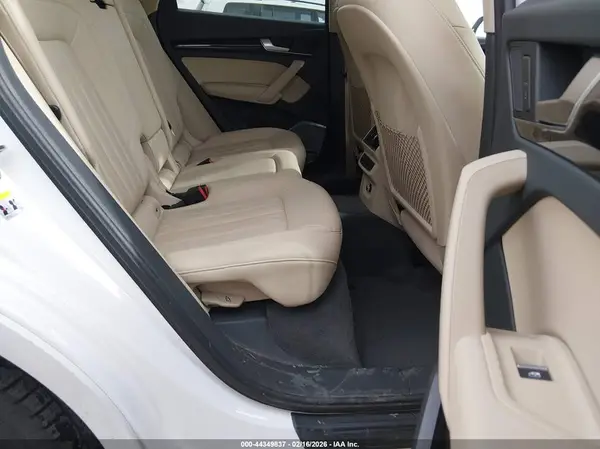 WA1BNAFY1J2233978 2018 AUDI Q5 - Image 8