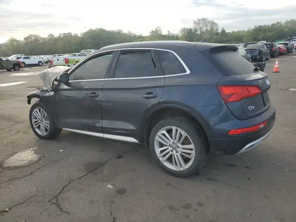 WA1BNAFY1J2235424 2018 AUDI Q5 - Image 2