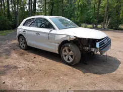 WA1BNAFY1J2240493 2018 AUDI Q5