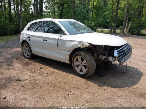 WA1BNAFY1J2240493 2018 AUDI Q5 - Image 1