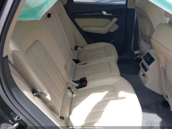 WA1BNAFY1J2241031 2018 AUDI Q5 - Image 8