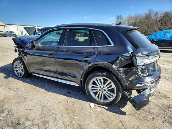 WA1BNAFY1J2242017 2018 AUDI Q5 - Image 2