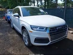 WA1BNAFY1J2248321 2018 AUDI Q5