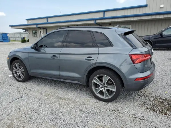 WA1BNAFY1K2017808 2019 AUDI Q5 - Image 2