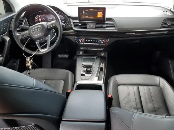 WA1BNAFY1K2017808 2019 AUDI Q5 - Image 8