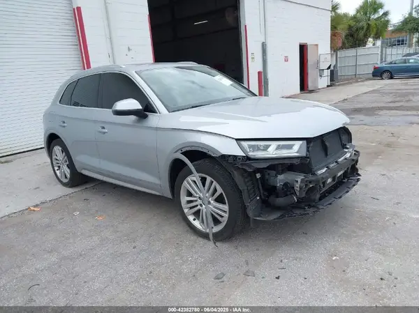 WA1BNAFY1K2021440 2019 AUDI Q5 - Image 1