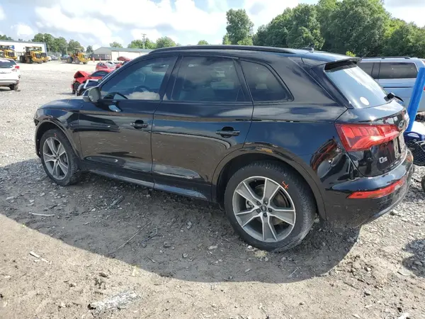 WA1BNAFY1K2025858 2019 AUDI Q5 - Image 2