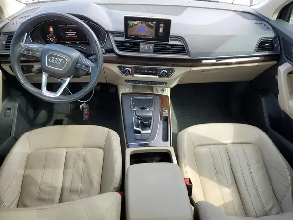 WA1BNAFY1K2025858 2019 AUDI Q5 - Image 8