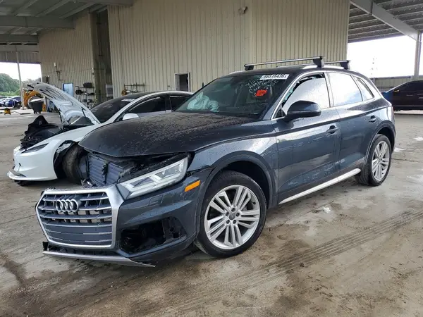 WA1BNAFY1K2032356 2019 AUDI Q5 - Image 1