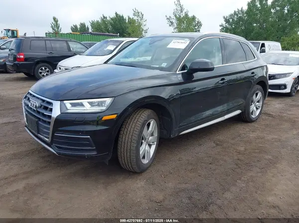 WA1BNAFY1K2034656 2019 AUDI Q5 - Image 2