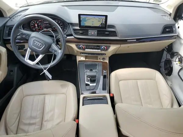 WA1BNAFY1K2040599 2019 AUDI Q5 - Image 8