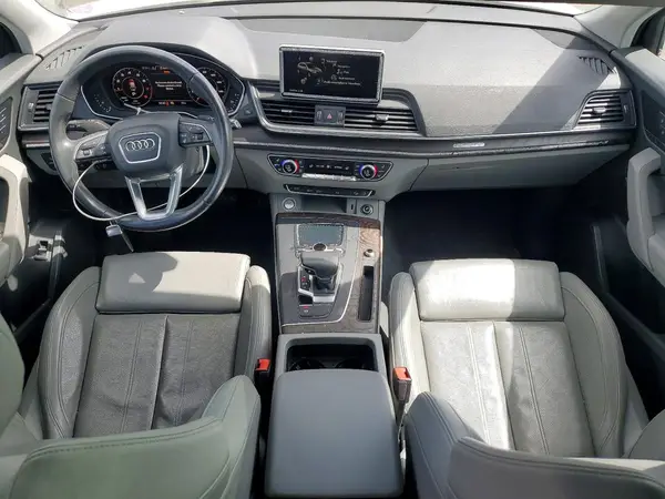 WA1BNAFY1K2041428 2019 AUDI Q5 - Image 8