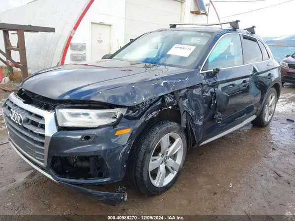 WA1BNAFY1K2041848 2019 AUDI Q5 - Image 2