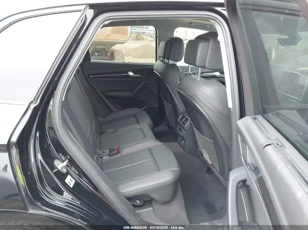 WA1BNAFY1K2059167 2019 AUDI Q5 - Image 8
