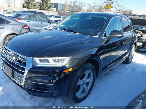 WA1BNAFY1K2078849 2019 AUDI Q5 - Image 2