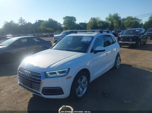 WA1BNAFY1K2079421 2019 AUDI Q5 - Image 2