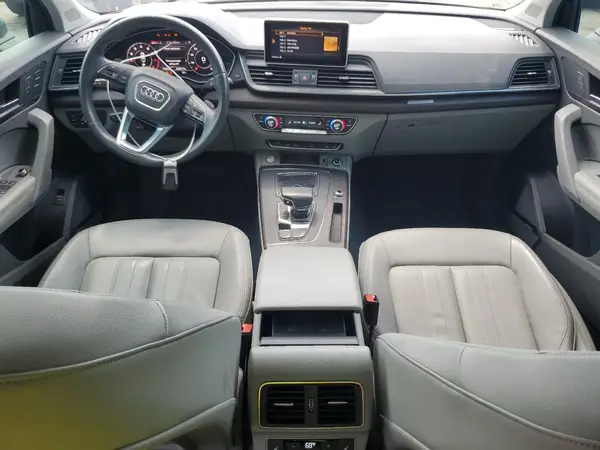 WA1BNAFY1K2079497 2019 AUDI Q5 - Image 8