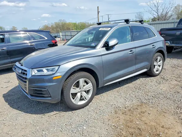 WA1BNAFY1K2095019 2019 AUDI Q5 - Image 1