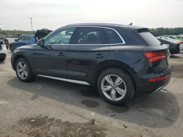 WA1BNAFY1K2098972 2019 AUDI Q5 - Image 2