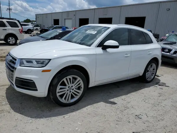 WA1BNAFY1K2135230 2019 AUDI Q5 - Image 1