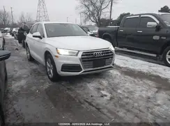 WA1BNAFY1K2138144 2019 AUDI Q5
